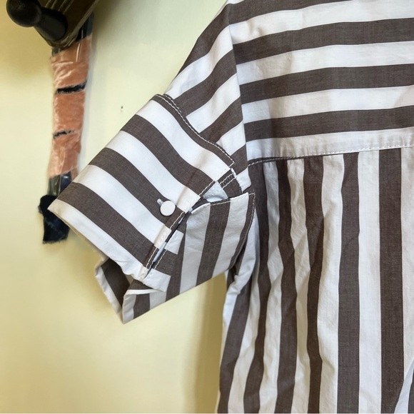 Banana Republic Brown and White Button Down Shirt - Picture 10 of 16